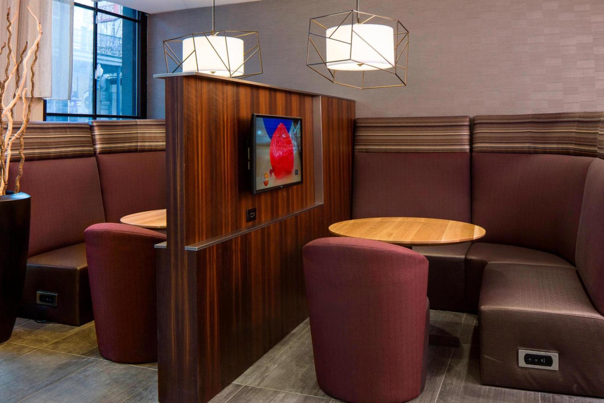 Courtyard By Marriott New Orleans Downtown Near The French Quarter Hotel Luaran gambar