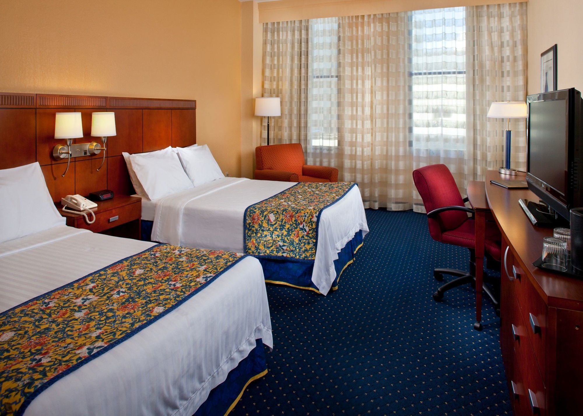 Courtyard By Marriott New Orleans Downtown Near The French Quarter Hotel Bilik gambar